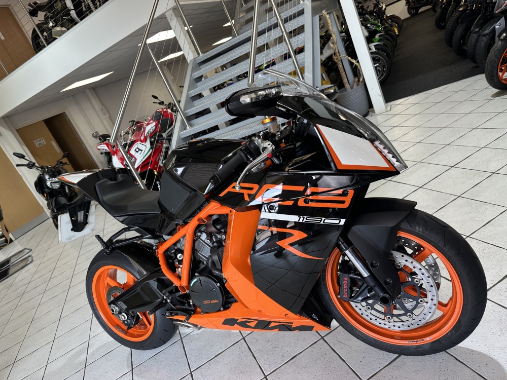 2013 KTM RC8 R